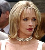 Lauren Holly