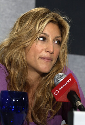 Jennifer Esposito