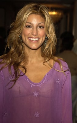 Jennifer Esposito