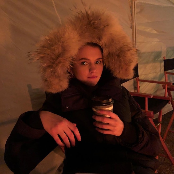 Chloe East Chloe East