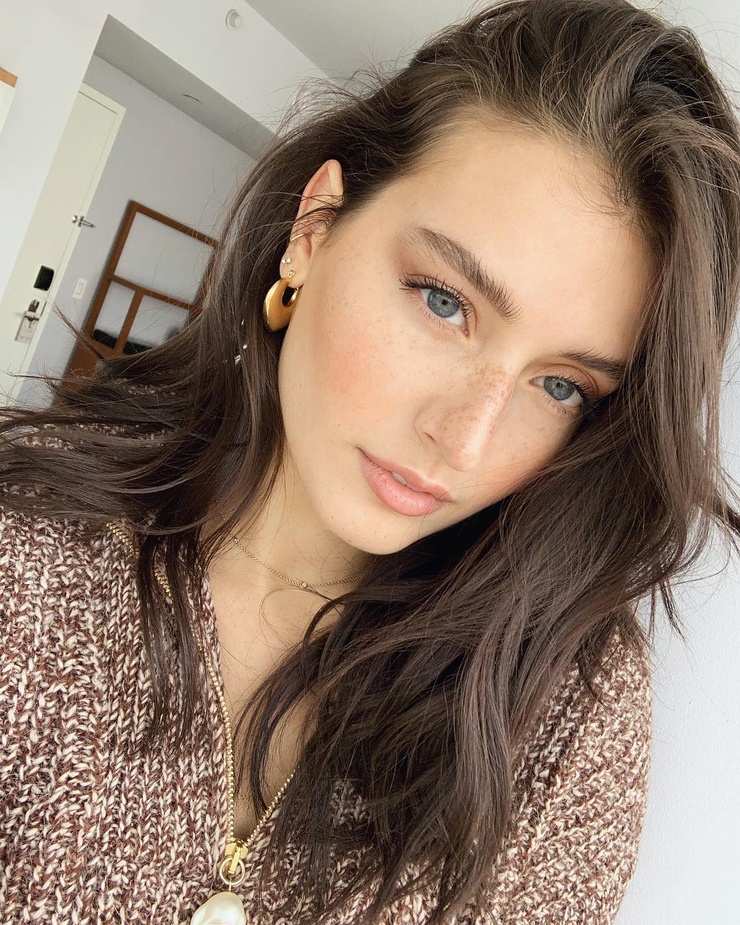 Jessica Clements Jessica Clements