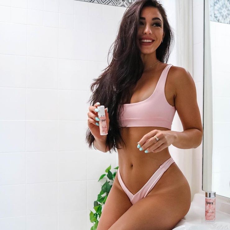 Danielle Robertson