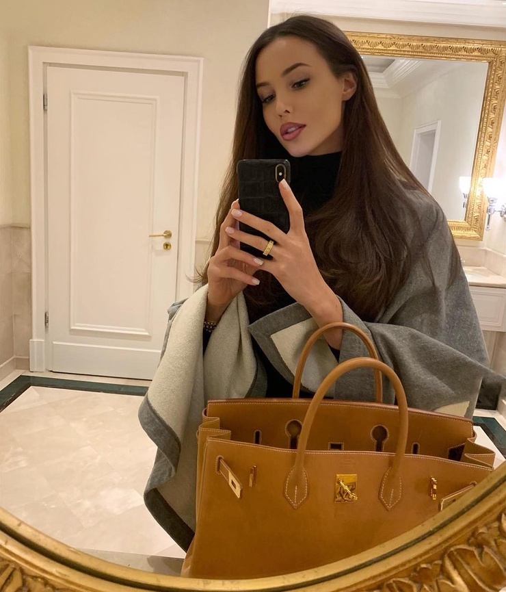 Anastasia Reshetova Anastasia Reshetova