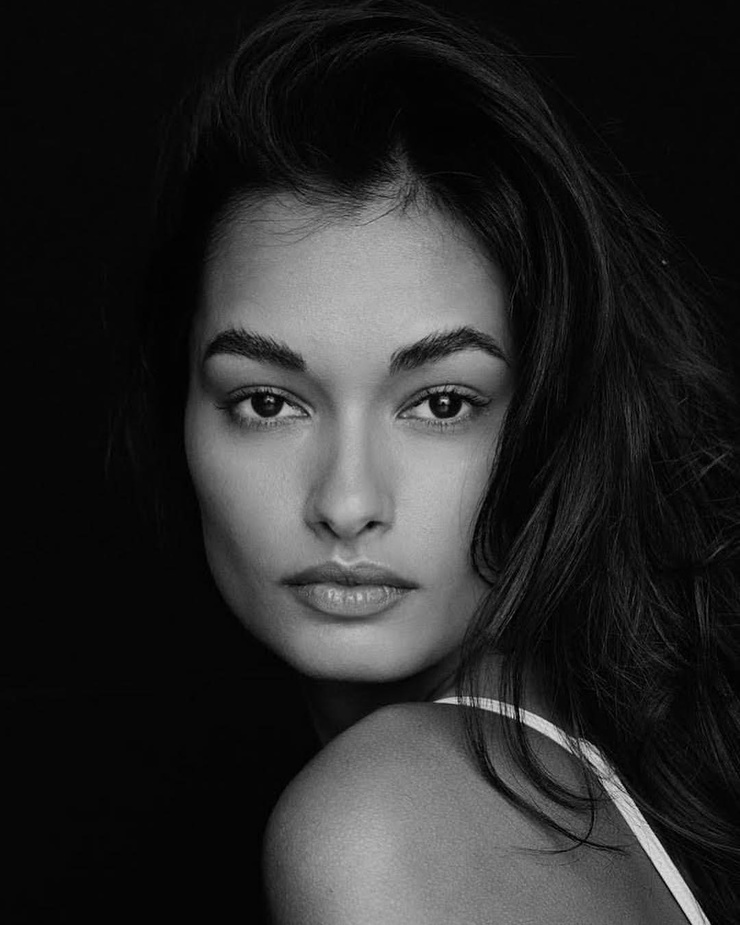 Gizele Oliveira