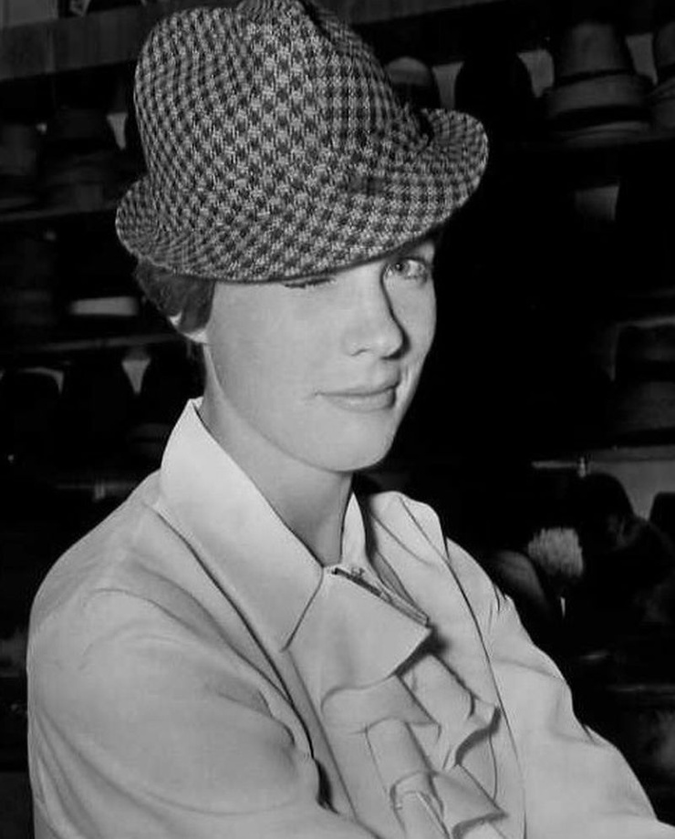 Julie Andrews Julie Andrews