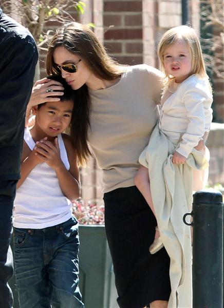 Angelina Jolie Angelina Jolie