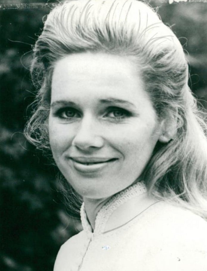 Liv Ullmann