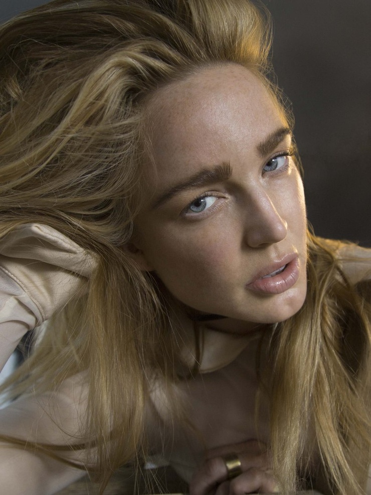 Caity Lotz