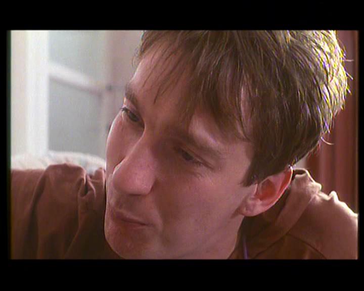 Life Is Sweet (1990)