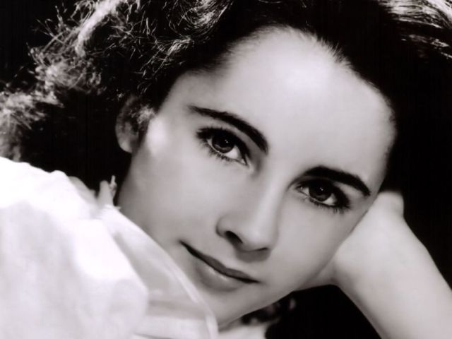 Elizabeth Taylor Elizabeth Taylor