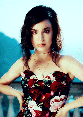 Sofia Carson
