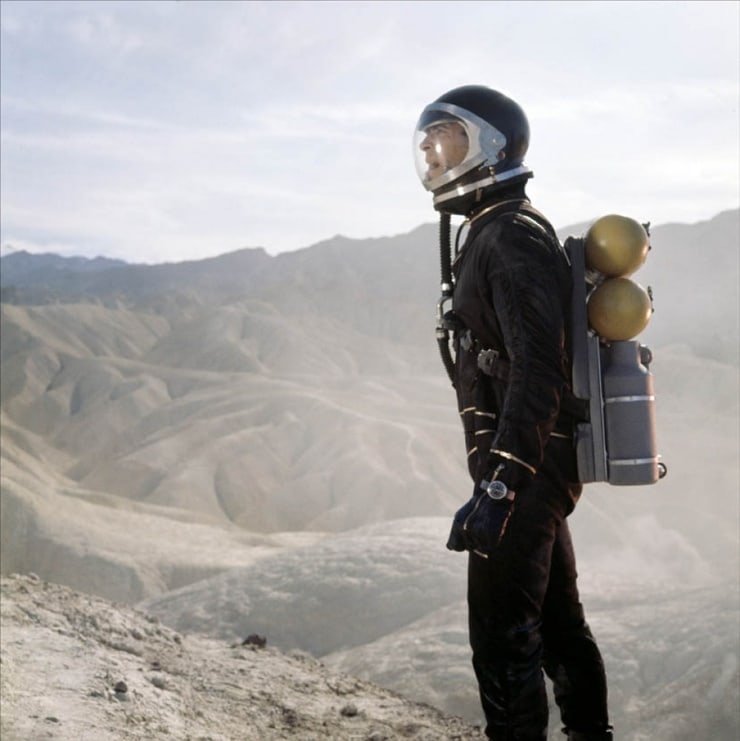 Robinson Crusoe on Mars