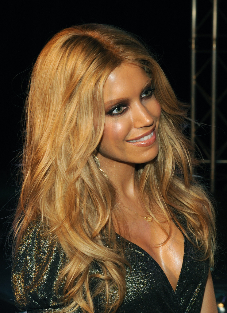 Sylvie Van Der Vaart