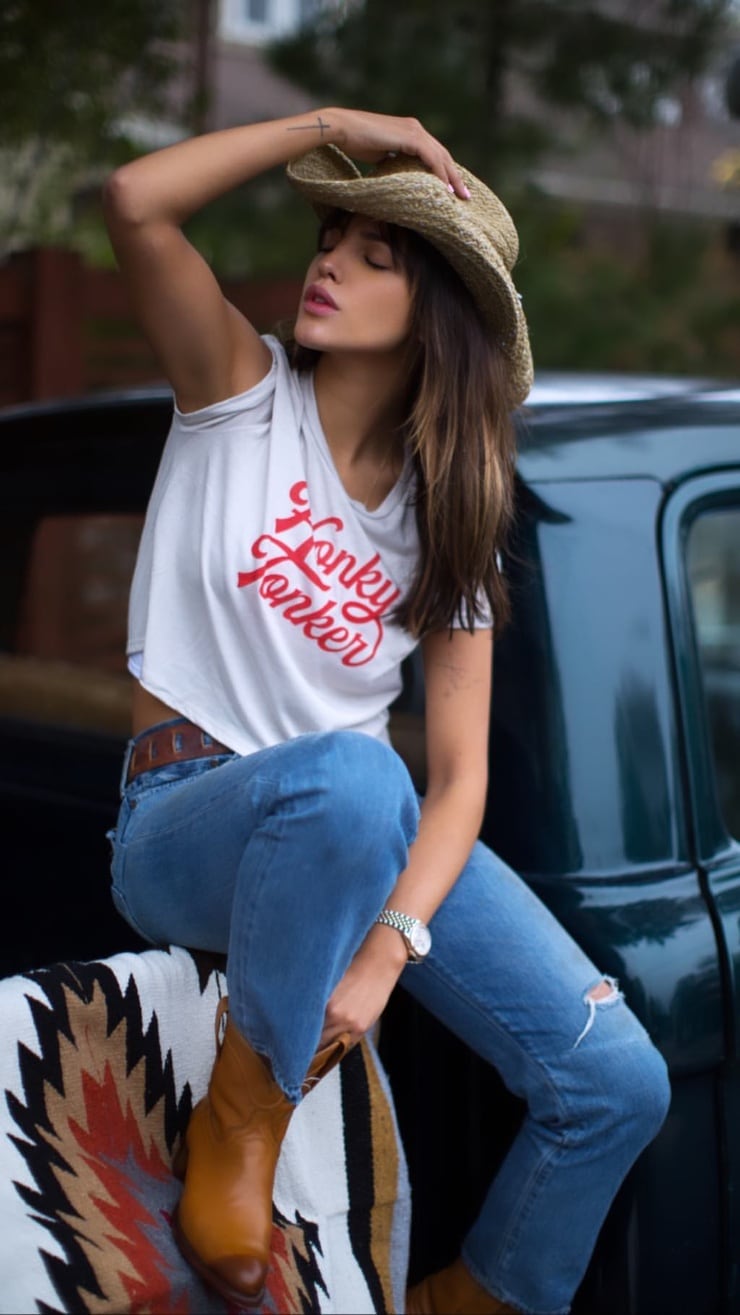 Eiza Gonzalez Eiza Gonzalez