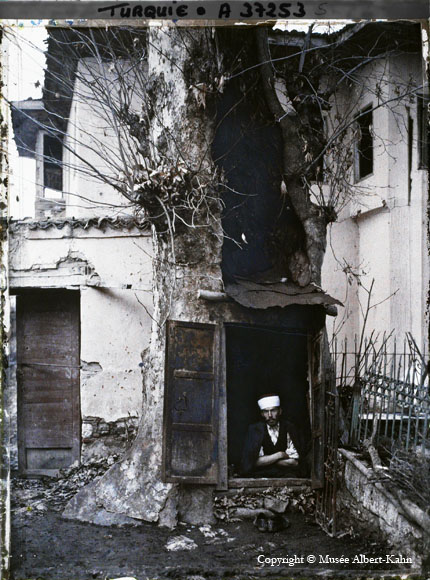 Edwardians in Colour: The Wonderful World of Albert Kahn