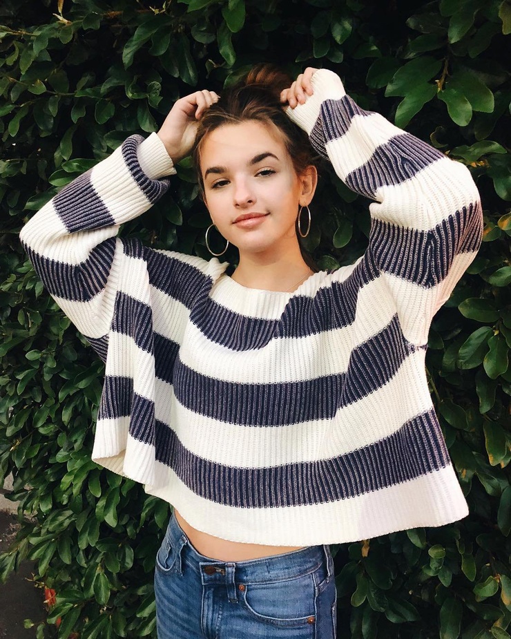 Jenna Raine Simmons