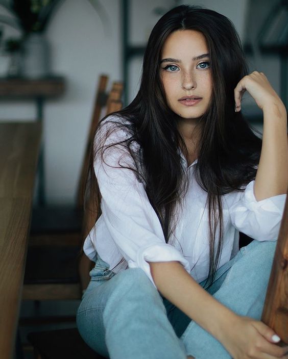 Katya Miró