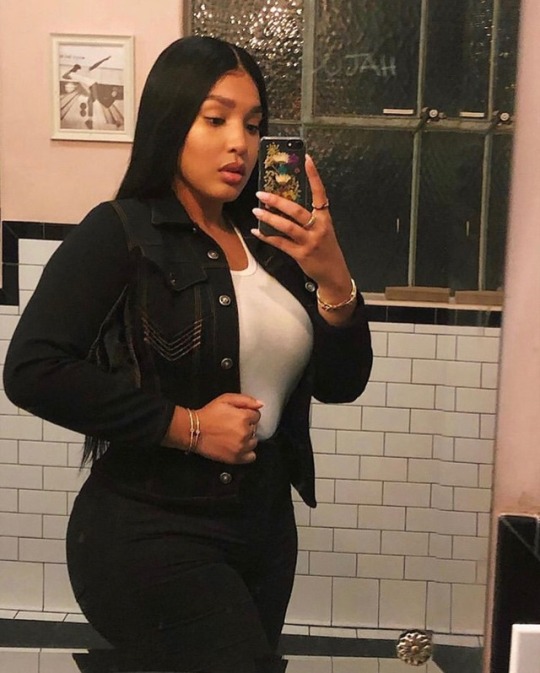 Yaris Sanchez