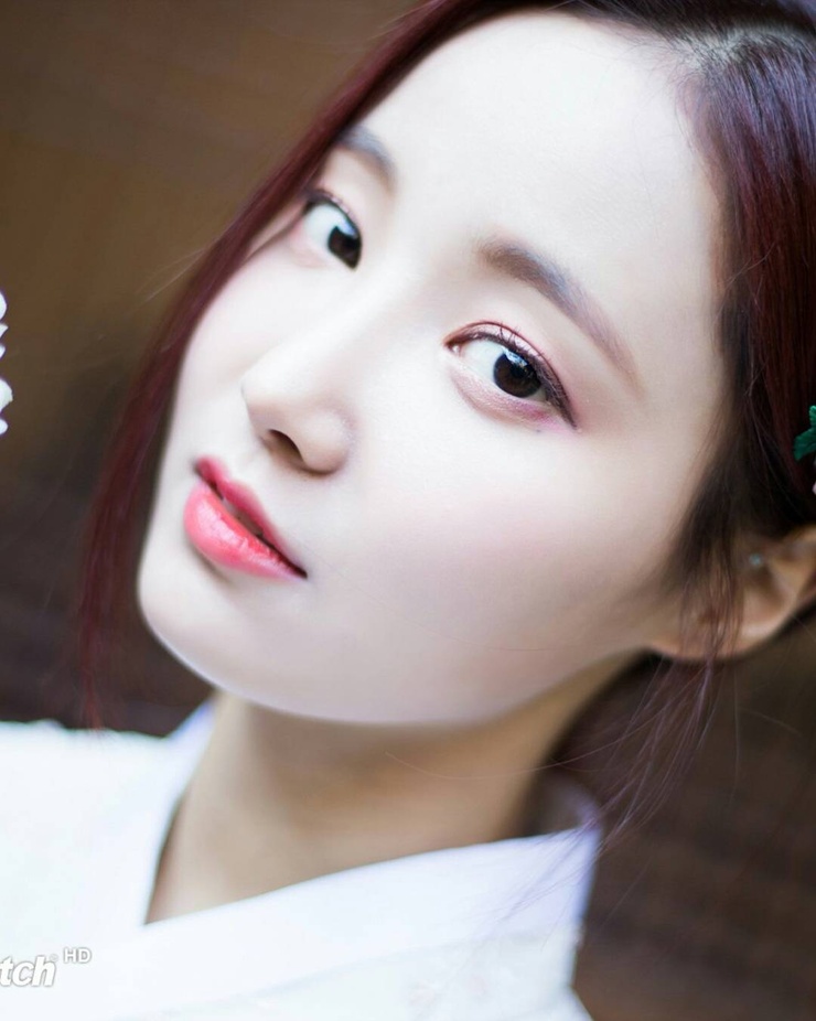Yeonwoo Yeonwoo