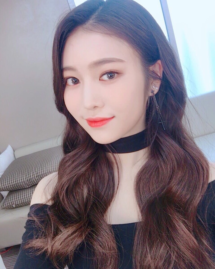 Jane Momoland Image