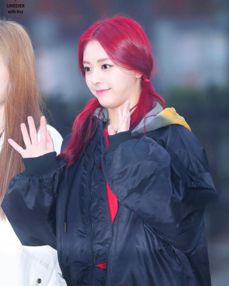 Yuna (ITZY)