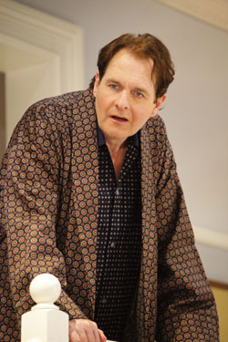 Robert Bathurst