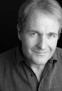 Robert Bathurst Robert Bathurst