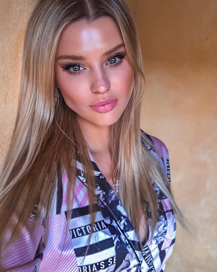 Kseniya Belousova Kseniya Belousova