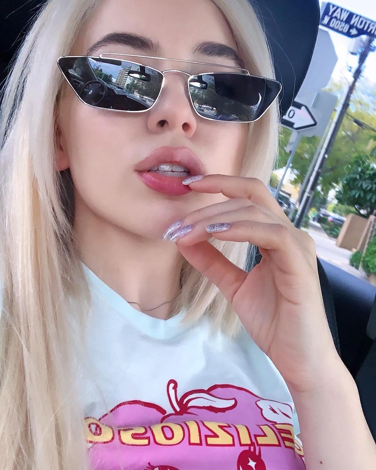 Ava Max