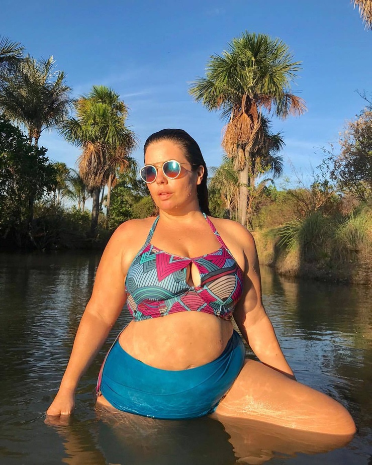 Fluvia Lacerda