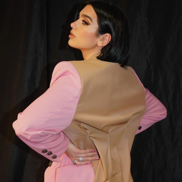 Dua Lipa
