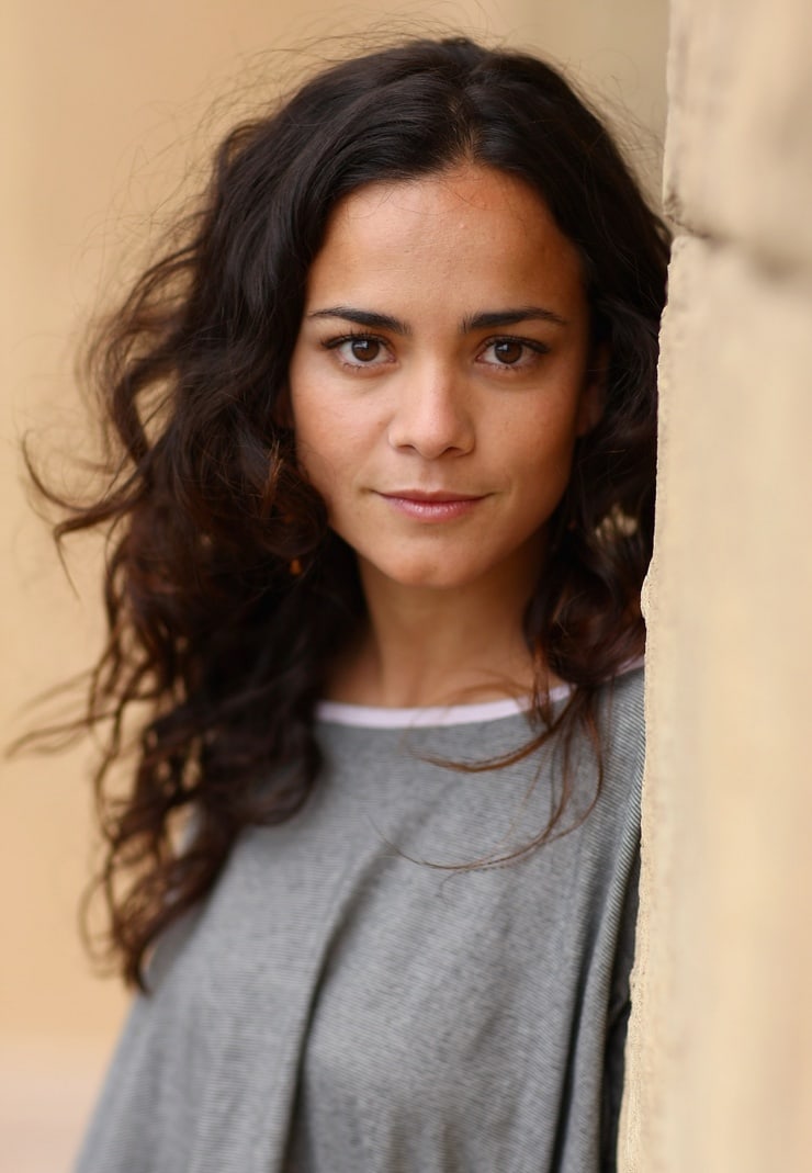 Alice Braga