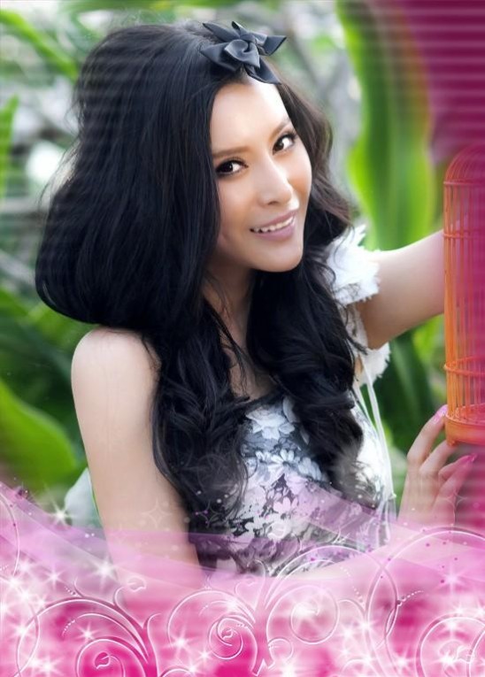 Yang Qi Han Aka Isabella