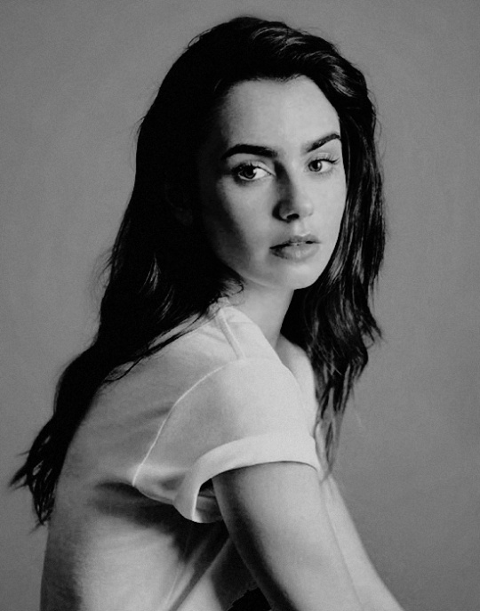 Lily Collins Lily Collins
