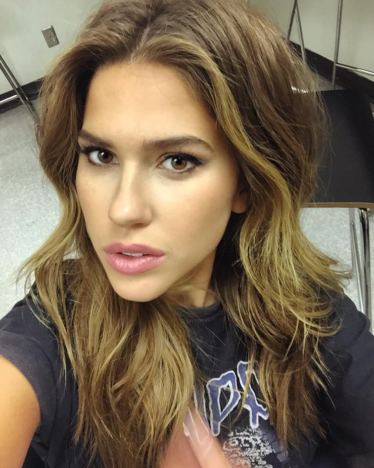 Kara del toro фото