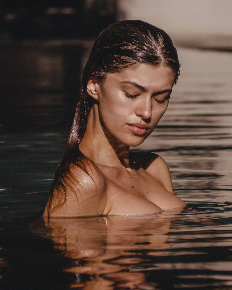 Veronika Istomina Veronika Istomina