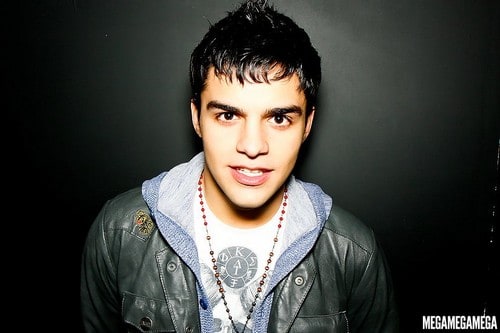 Sean Teale