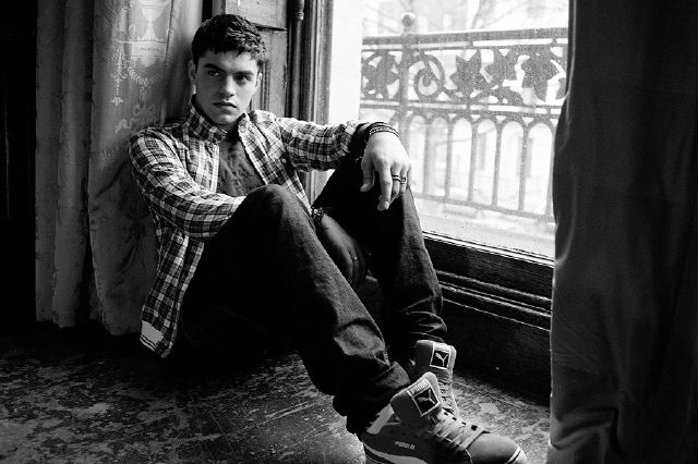 Sean Teale