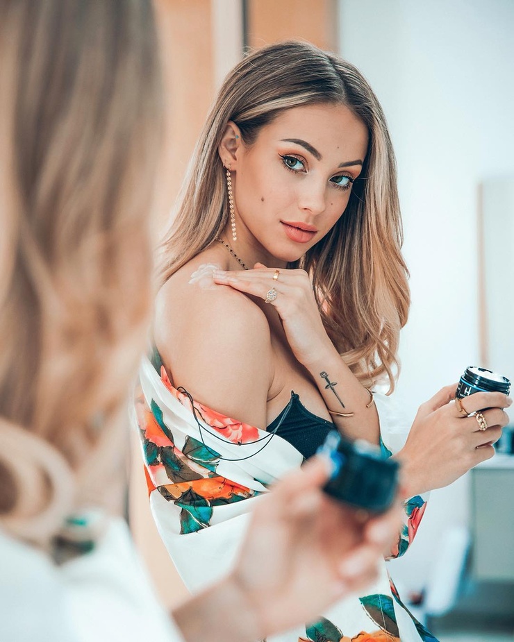Charly Jordan Charly Jordan