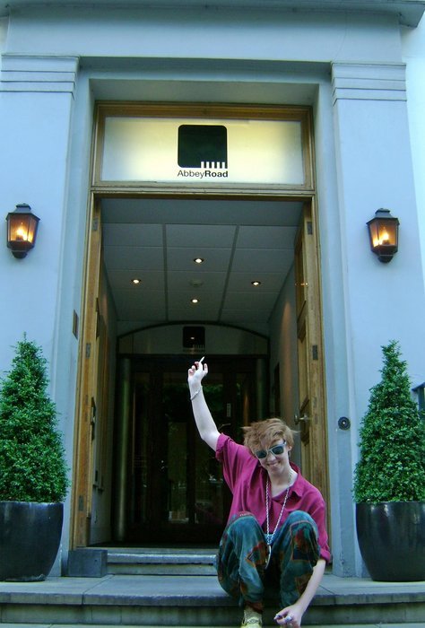 La Roux
