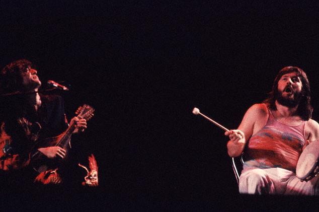 Led Zeppelin