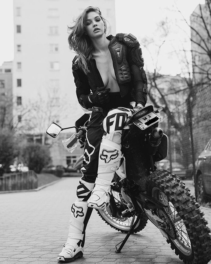 DARIA MIKOLAJCZAK DARIA MIKOLAJCZAK