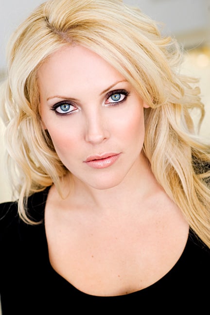 Mercedes McNab Mercedes McNab
