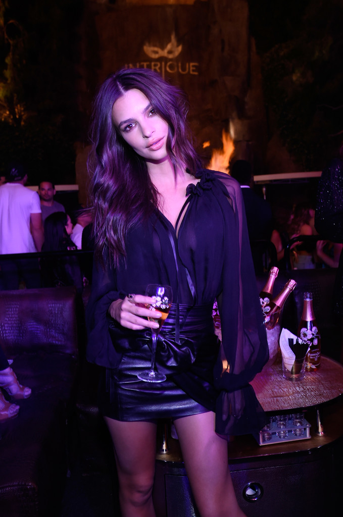 Emily Ratajkowski