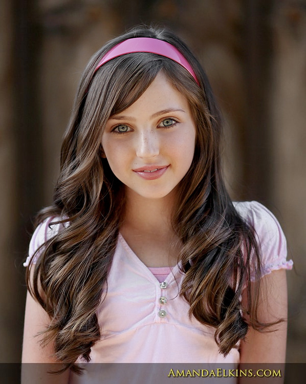 Sweet girl перевод. Ryan Newman. Ryan Newman 2009. Райан Ньюман listal. Sweet girl девушка.