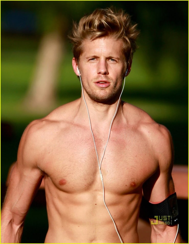 Matt Barr