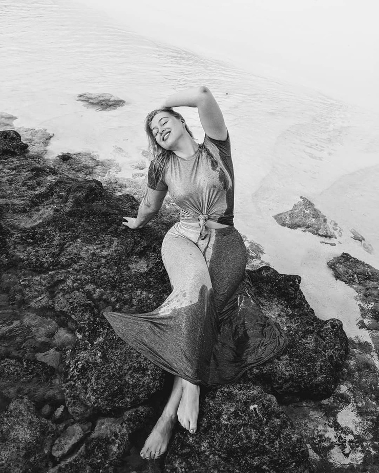 Iskra Lawrence