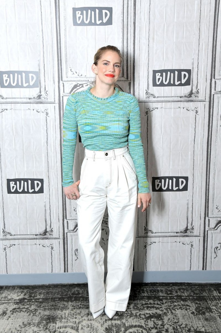 Anna Chlumsky Anna Chlumsky
