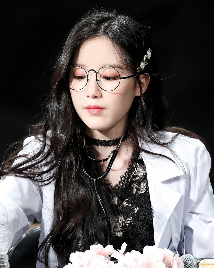 Yeh Shu Hua