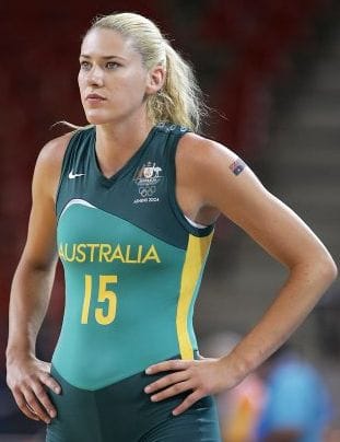 Lauren Jackson (II)